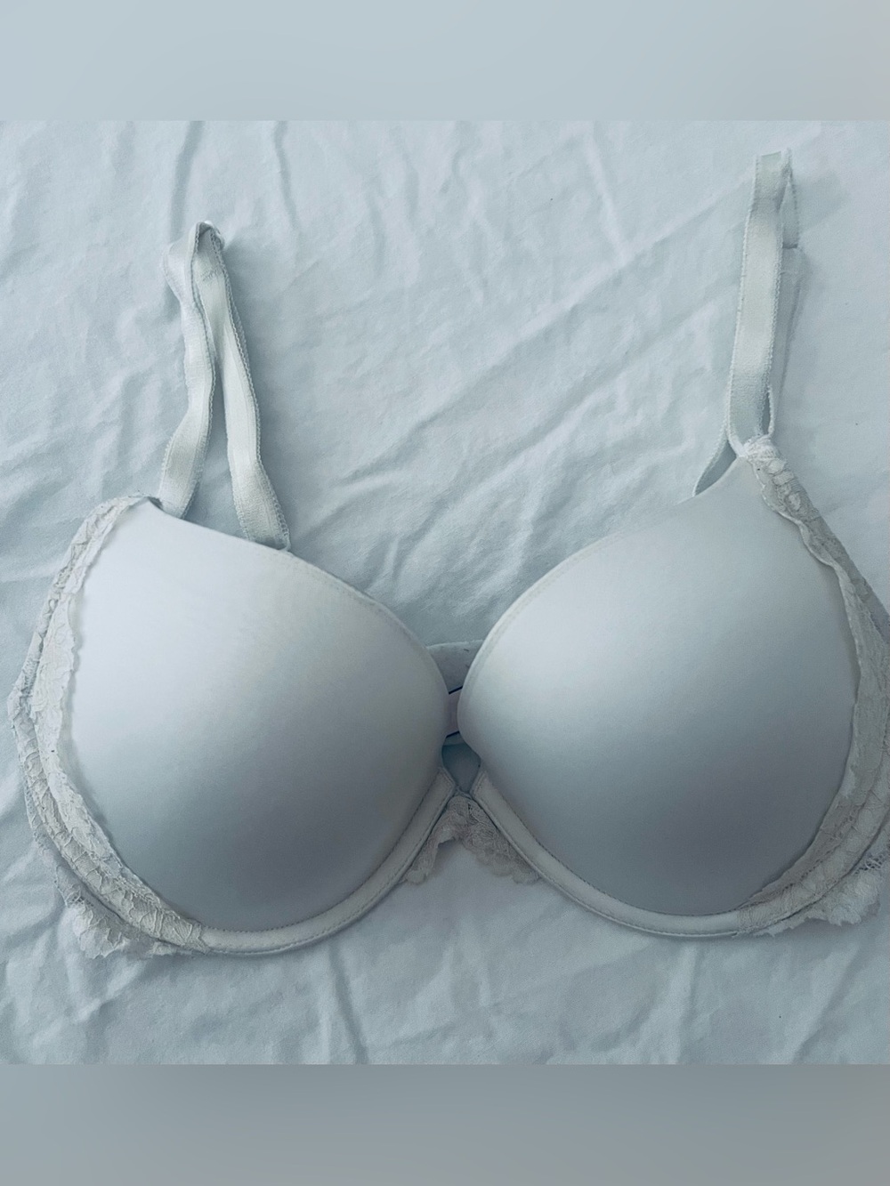 Victoria's Secret White Push Up Bra 34D